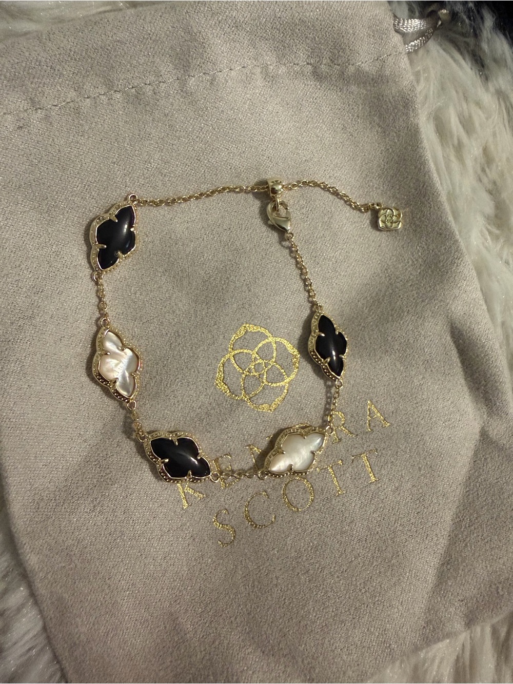 Kendra Scott Gold Bracelet with Black and White Clover Stones - Picture 3 of 4